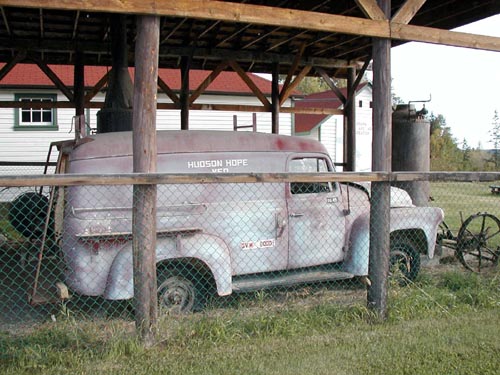 056-Alcan Highway-Hudson Hope VFD