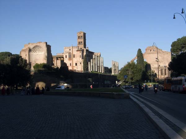 Rome-Colloseum-01