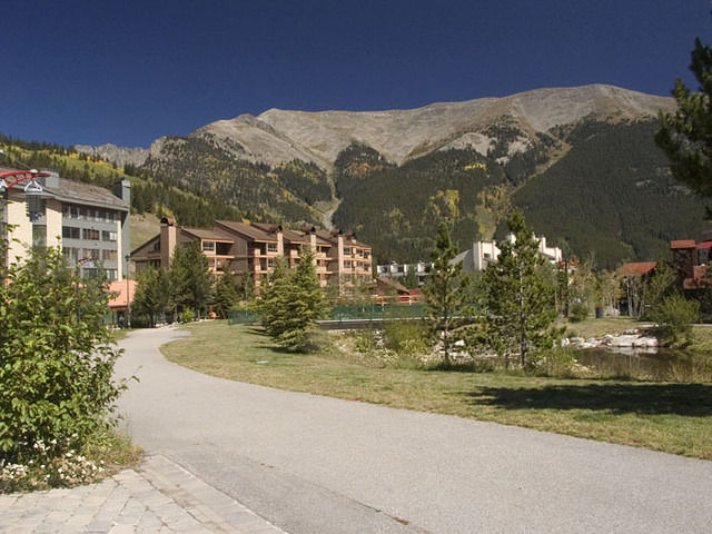 Copper-Mountain-Resort-Colorado-NextTotheVillage